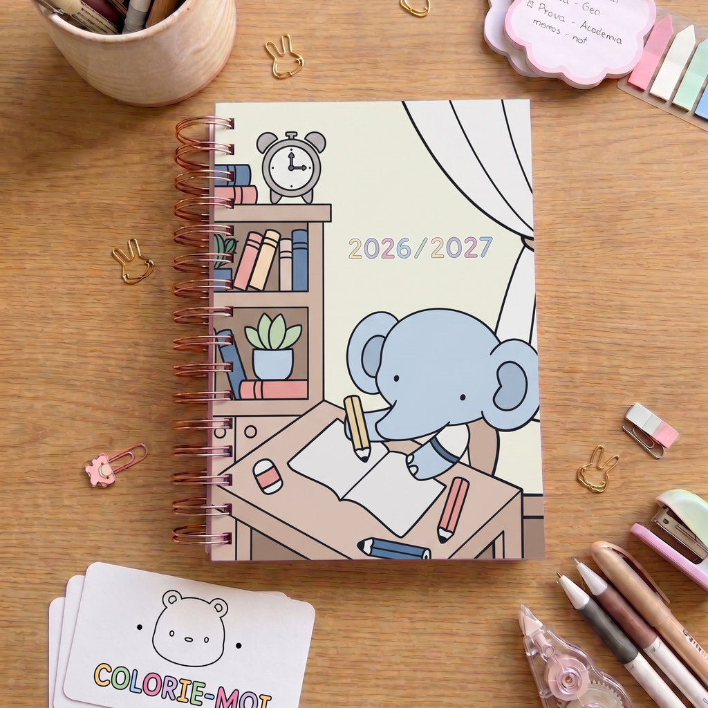 agenda scolaire avec dessins a colorier couverture jaune, un petite elephant en classe.